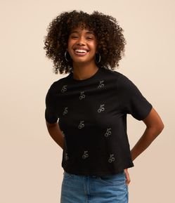 Camiseta em Algodão com Cerejas de Brilhos