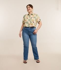 Calça Reta em Jeans com Elastano Curve & Plus Size