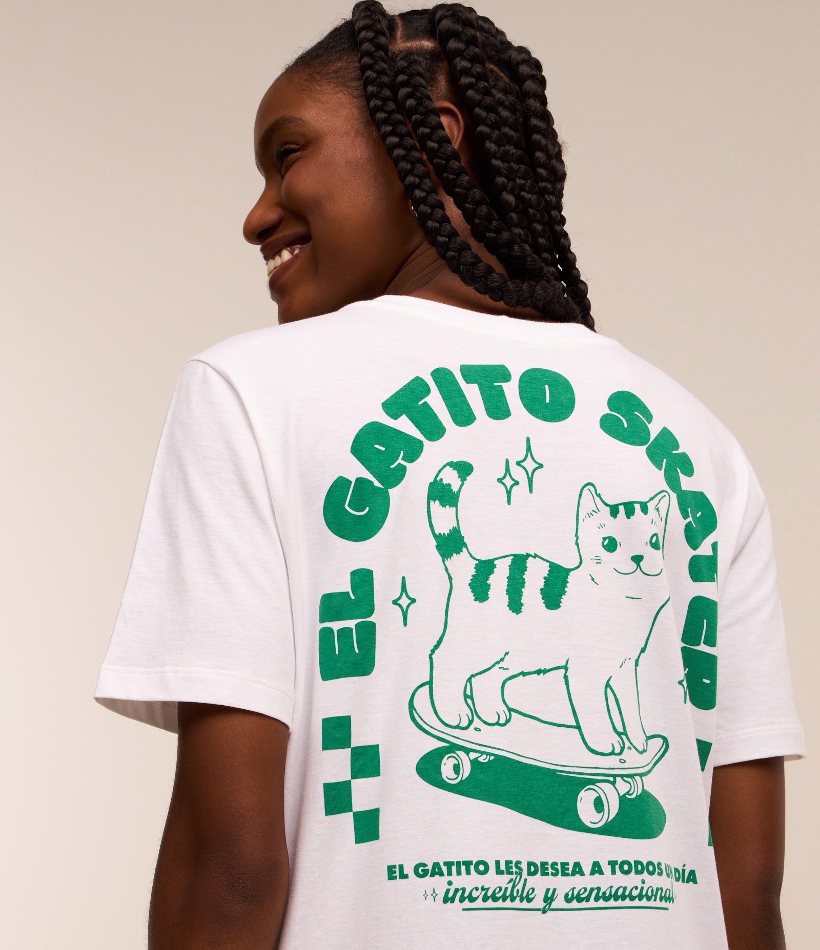 Camiseta Alongada em Algodão com Estampa de Gatinho Skatista Branco 1