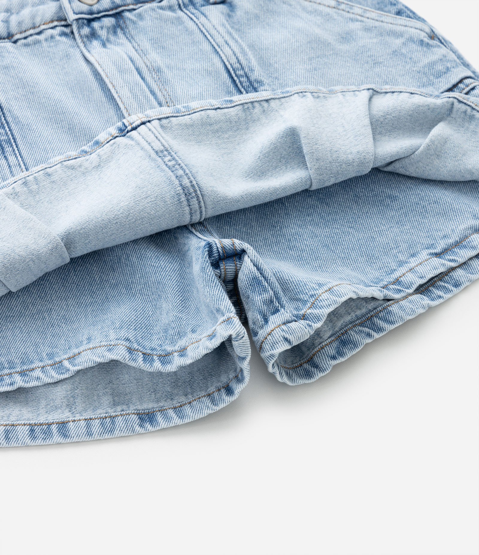 Short Saia Infantil em Jeans com Pregas e Bolsos - Tam 5 a 14 Anos Azul 5