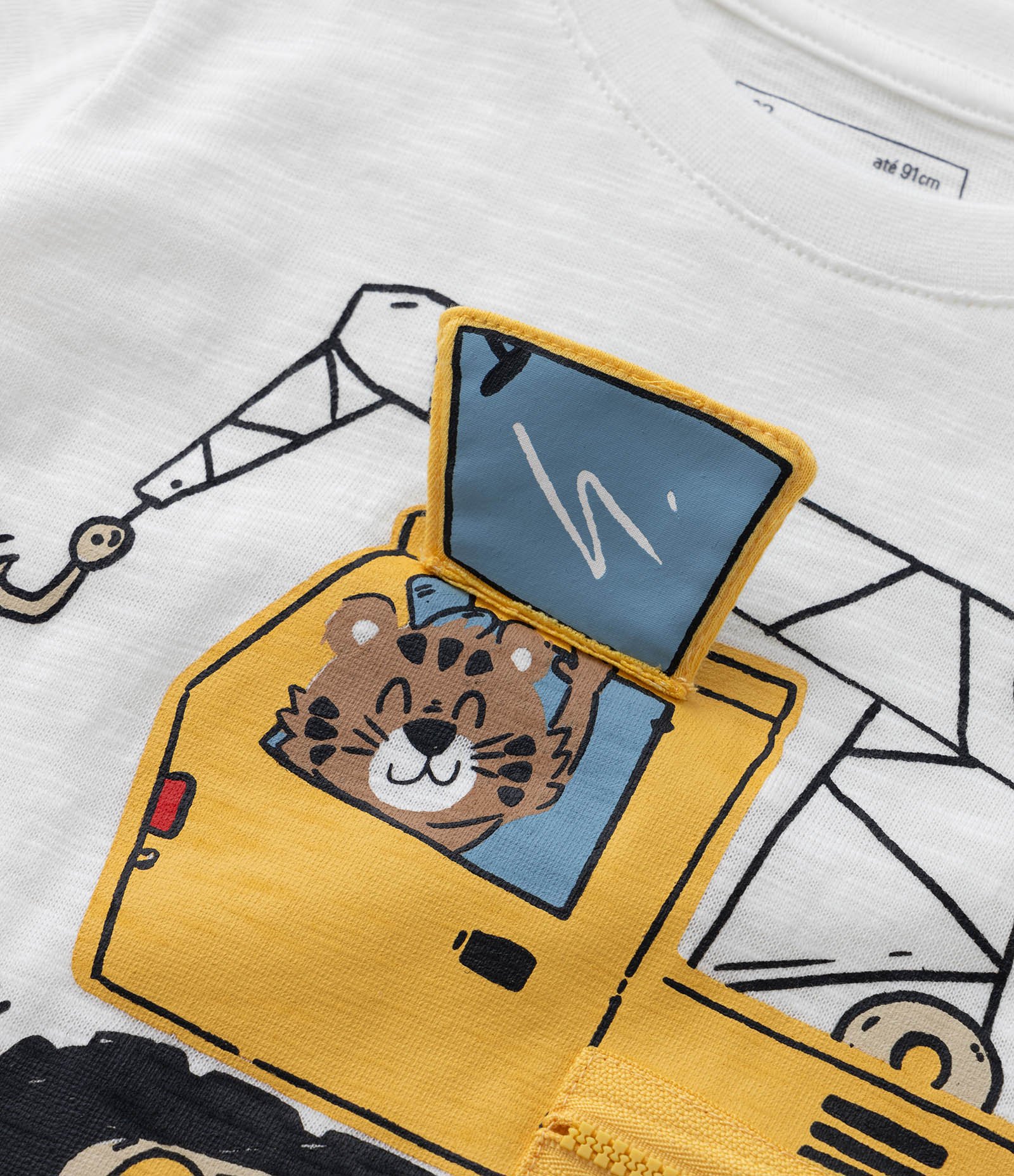 Camiseta Infantil com Estampa Interativa de Trator - Tam 1 a 6 Anos Branco Neve 5