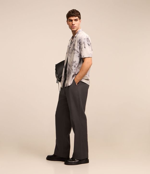 Camisa Estampada com Textura Creponada