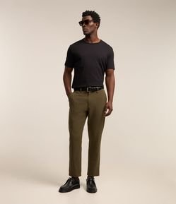 Calça Básica Slim Cropped Alfaiatada com Elastano