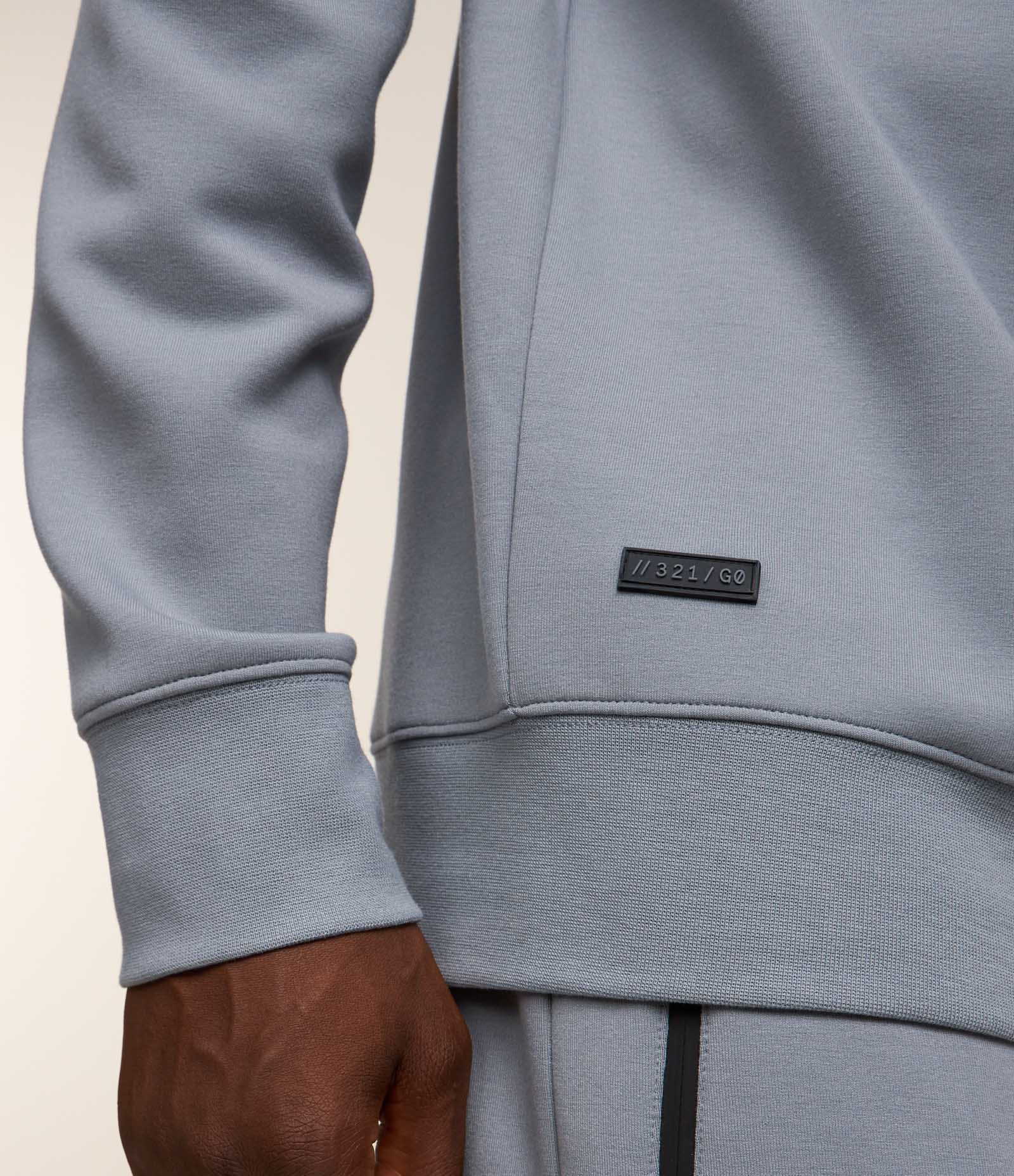 Casaco Fechado Esportivo com Punho Ajustado e Etiqueta Aplicada Cinza 4
