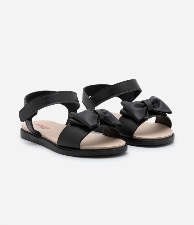 Cor: Preto | Tamanho: 19