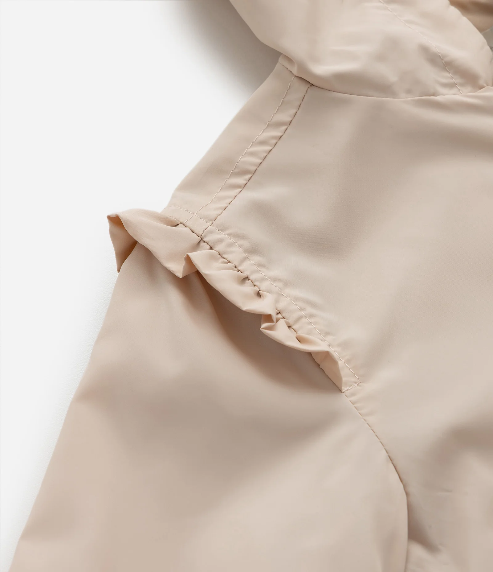 Jaqueta Infantil com Babadinhos e Capuz - Tam 1 a 5 Anos Bege 2