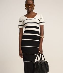 Vestido New Midi em Tricô Listrado com Decote Quadrado
