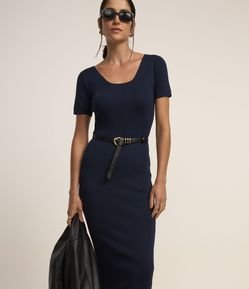 Vestido New Midi em Tricô com Decote Quadrado