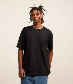 Camiseta Relaxed Básica em Flamê