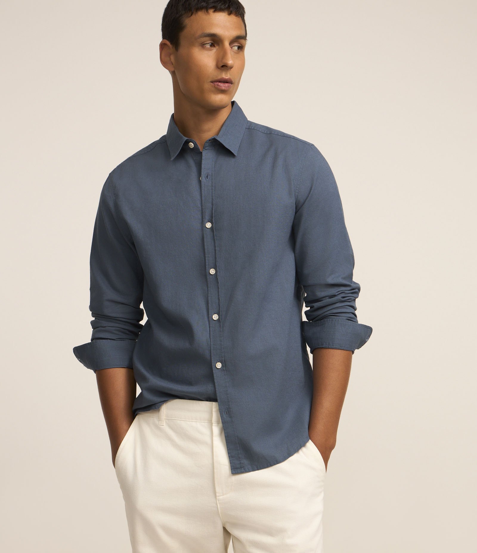 Camisa Comfort Básica em Linho e Algodão Azul 1