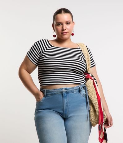 Blusa Ombro a Ombro em Ribana Listrada Curve & Plus Size Menor preço em Blusa Ombro a Ombro em Ribana Listrada Curve & Plus Size