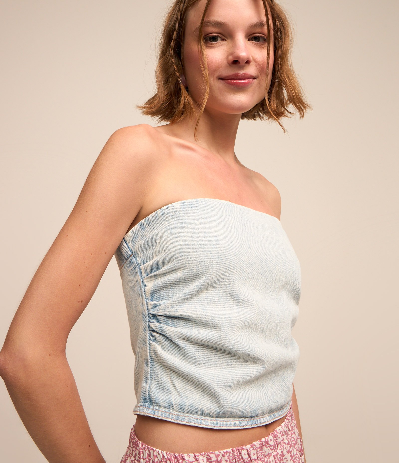 Top Tomara Que Caia em Jeans Delavê Azul 4