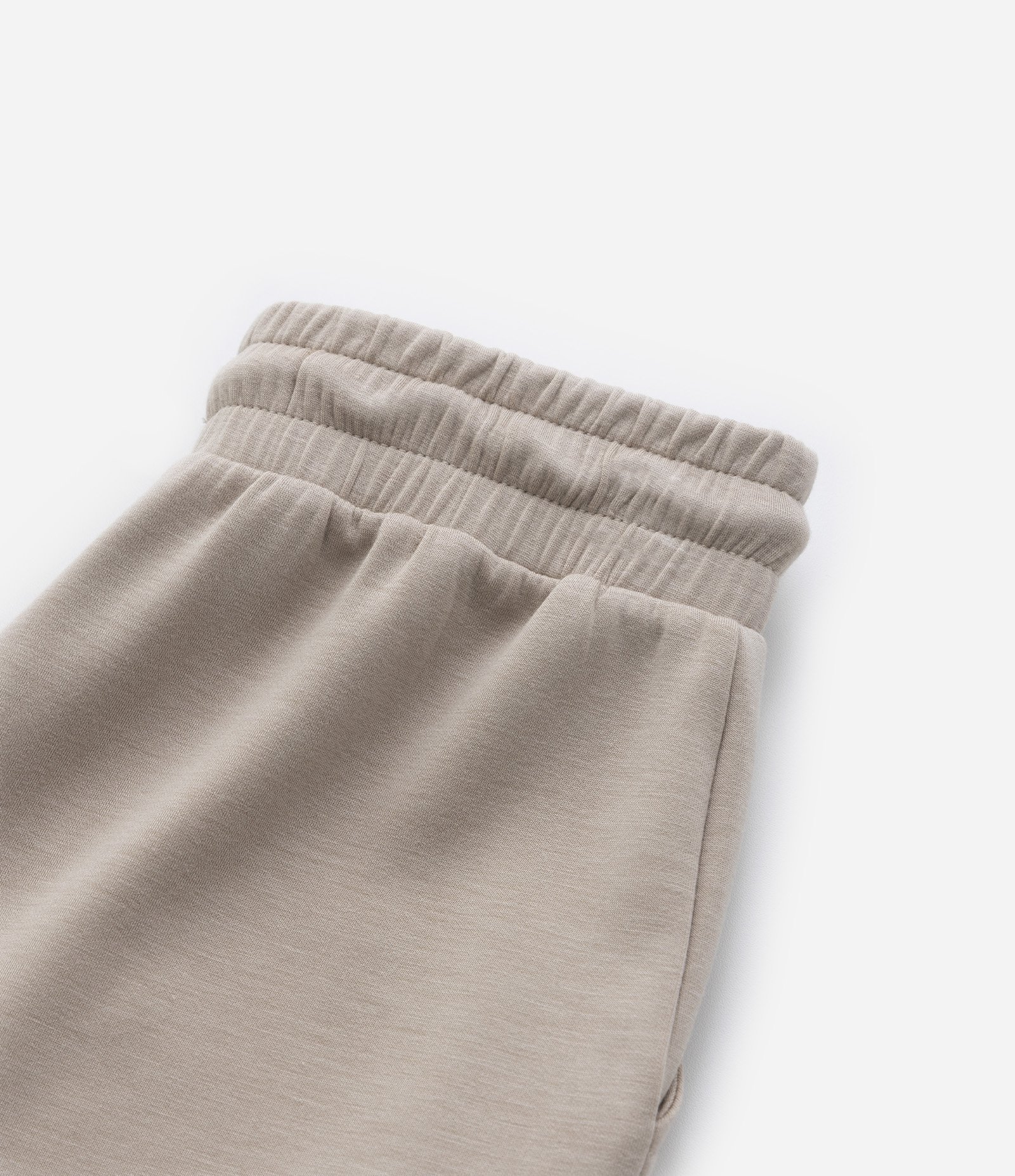 Short em Microfibra com Cós Elástico e Cordinha - Tam 5 a 14 Anos Marrom Claro 5