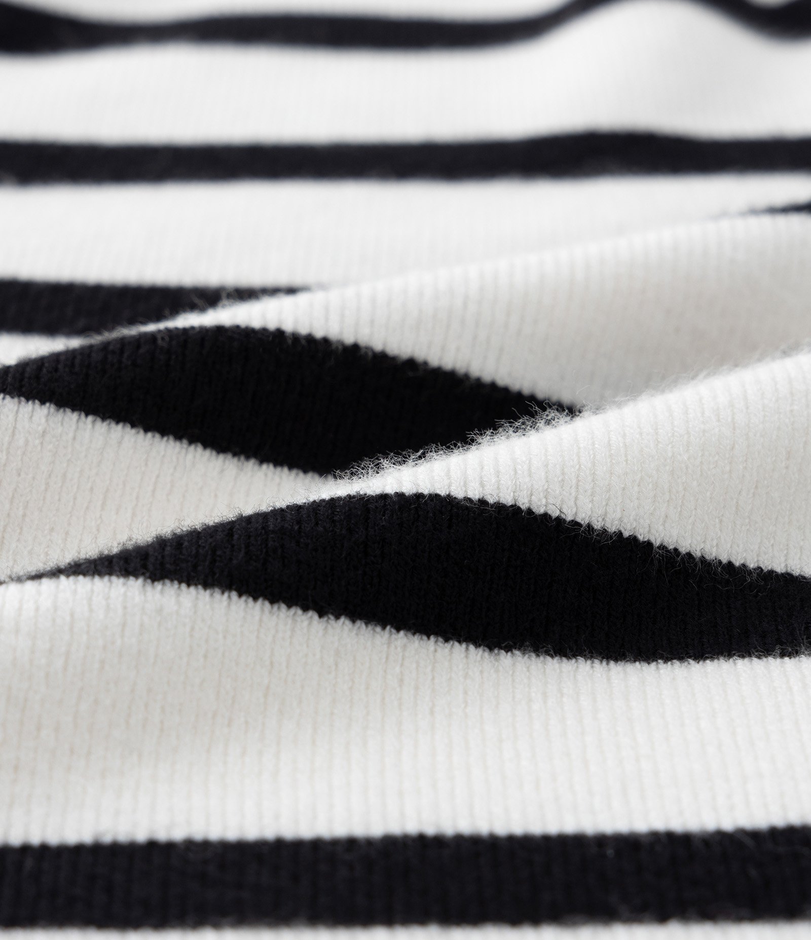 Cardigan Infantil em Fleece com Listras - Tam 5 a 14 anos Off White/Preto 3