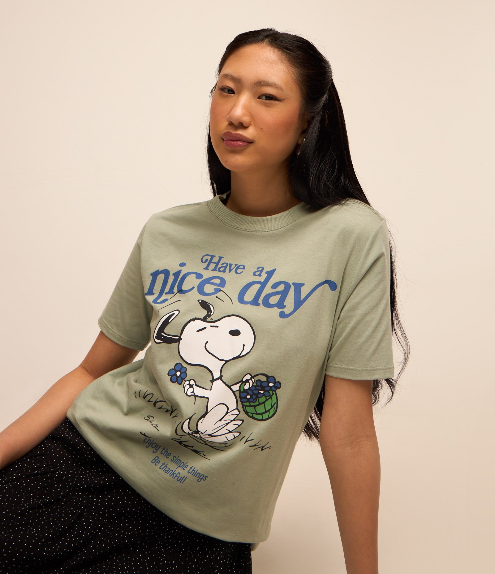 Camiseta Alongada em Algodão com Estampa do Snoopy Verde 1