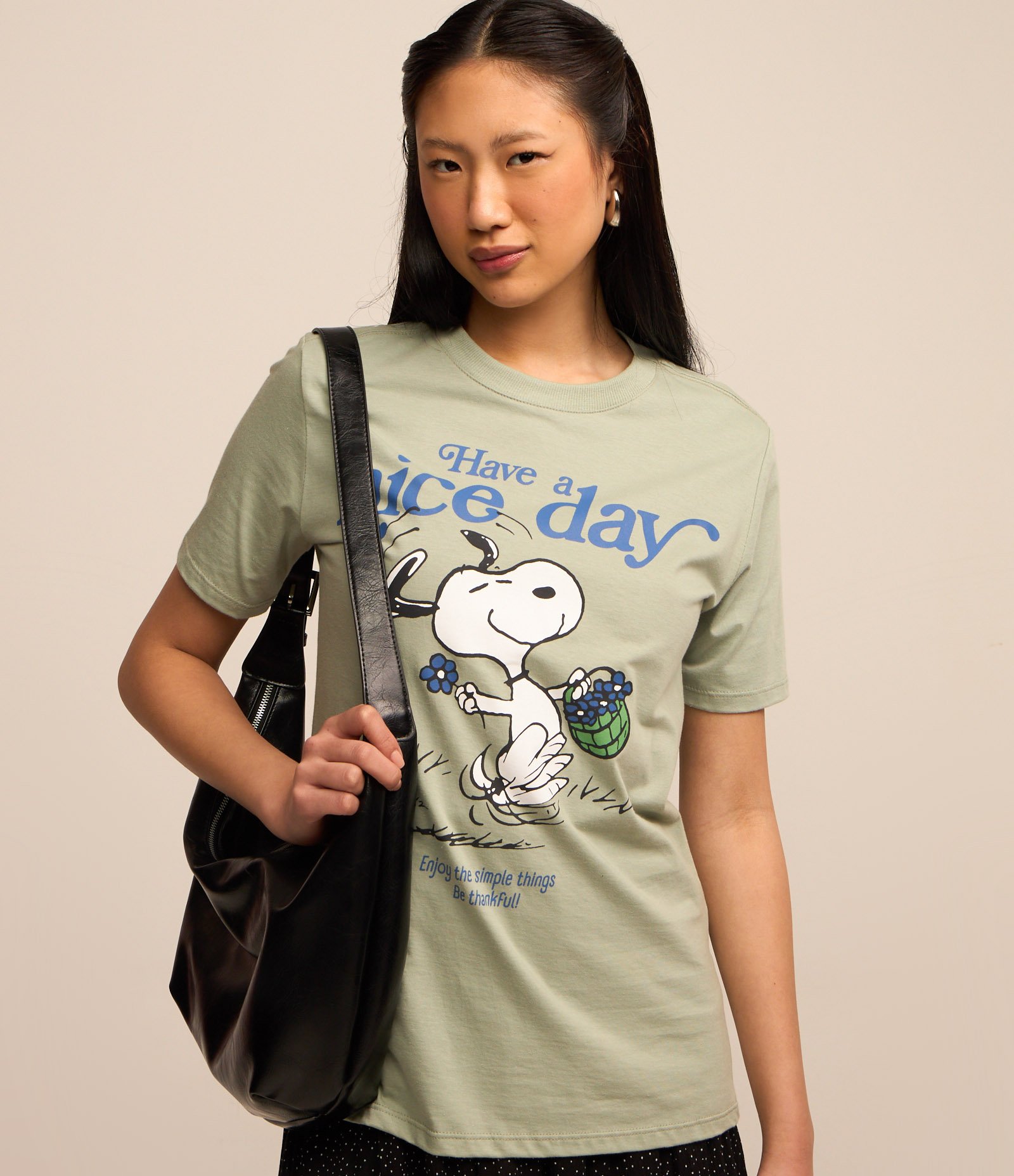 Camiseta Alongada em Algodão com Estampa do Snoopy Verde 3
