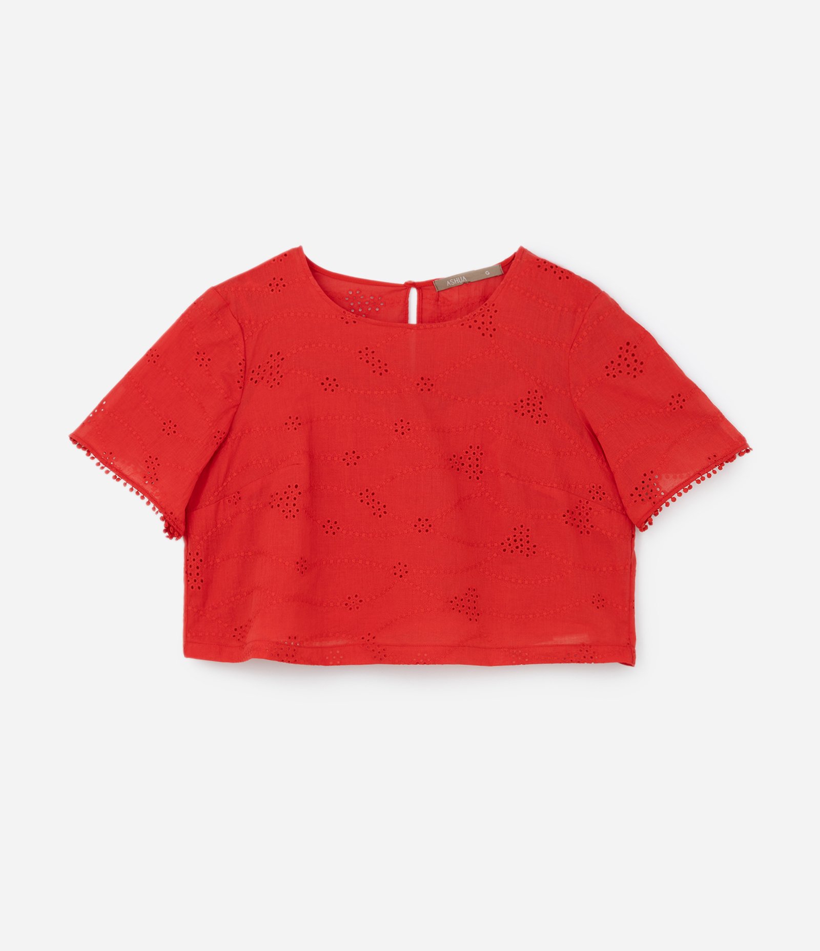 Blusa em Laise com Furinhos Curve & Plus Size Vermelho 5