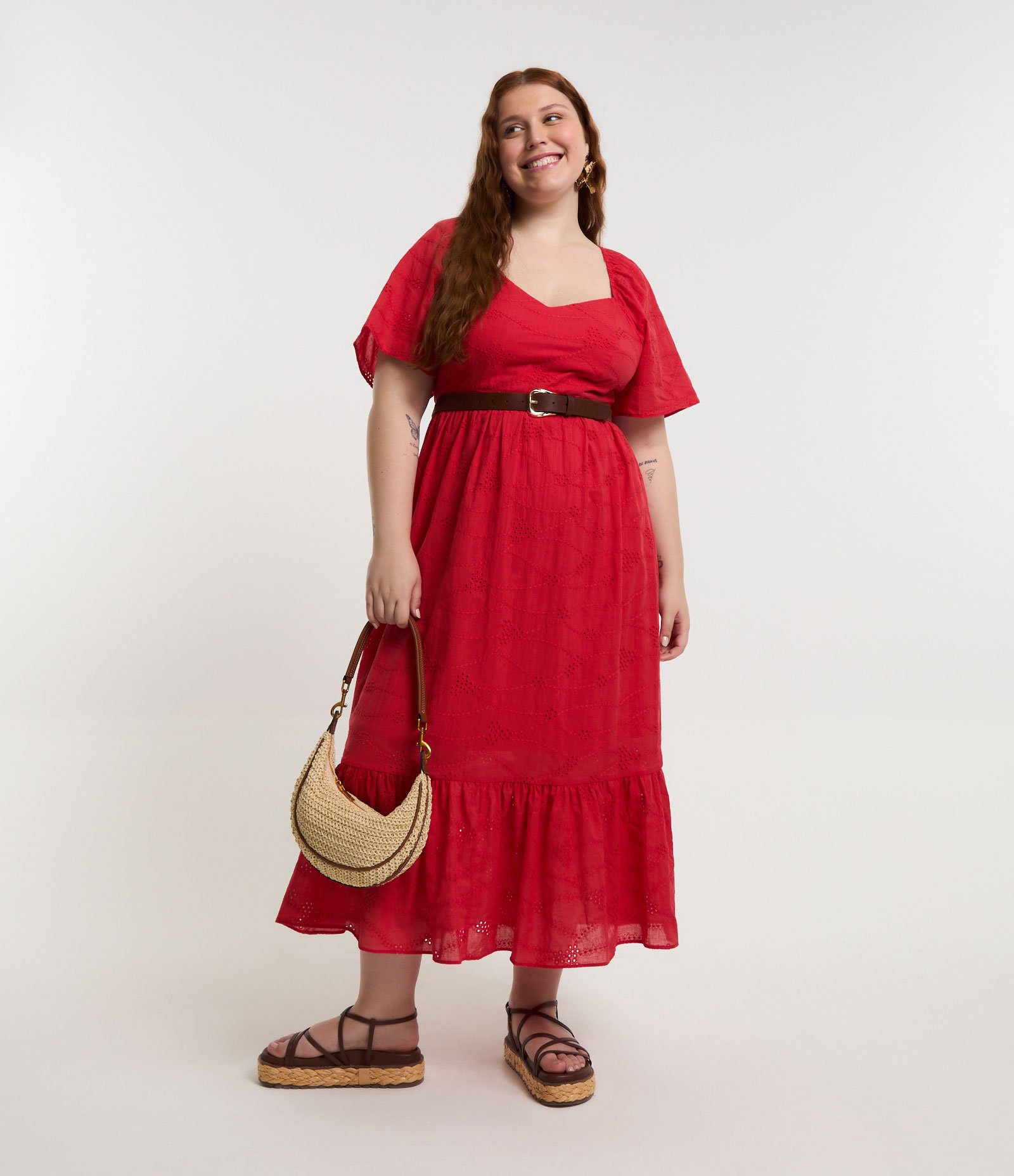 Vestido Midi em Laise com Manga Bufante Curve & Plus Size Vermelho 1