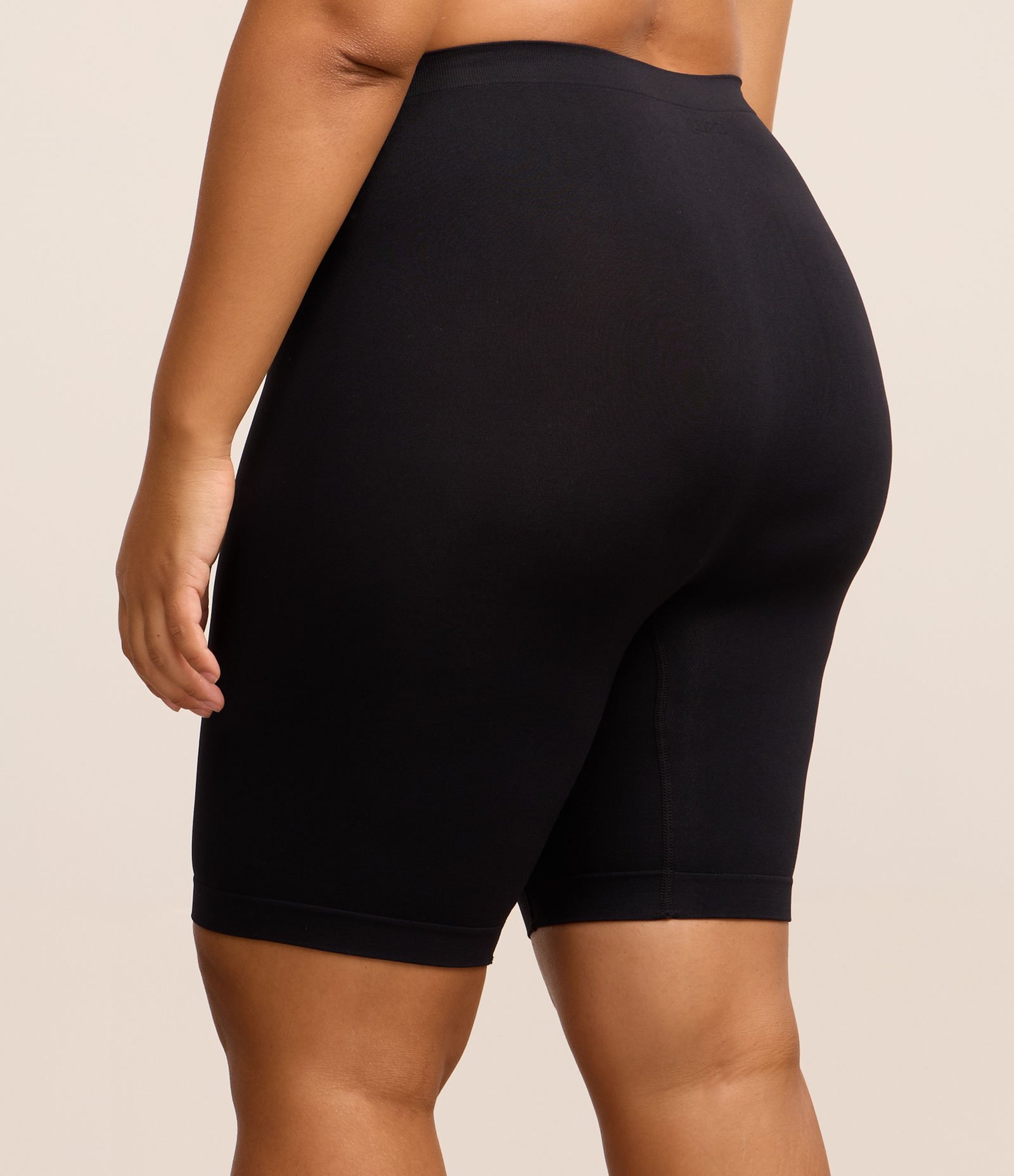 Bermuda Antiatrito Sem Costura Lupo Curve & Plus Size Preto 2