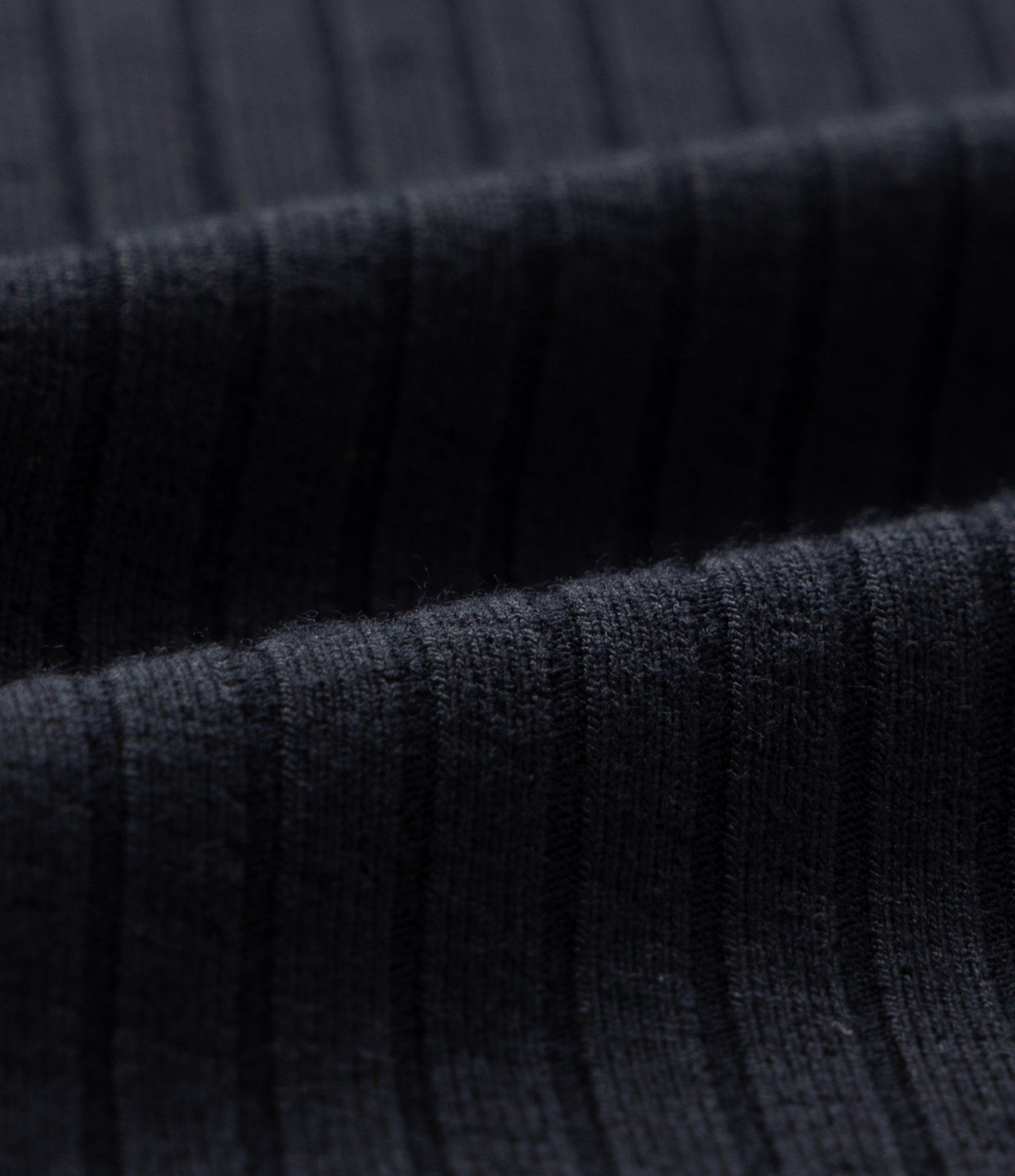 Vestido Midi Tubinho em Ribana Curve & Plus Size Preto 7