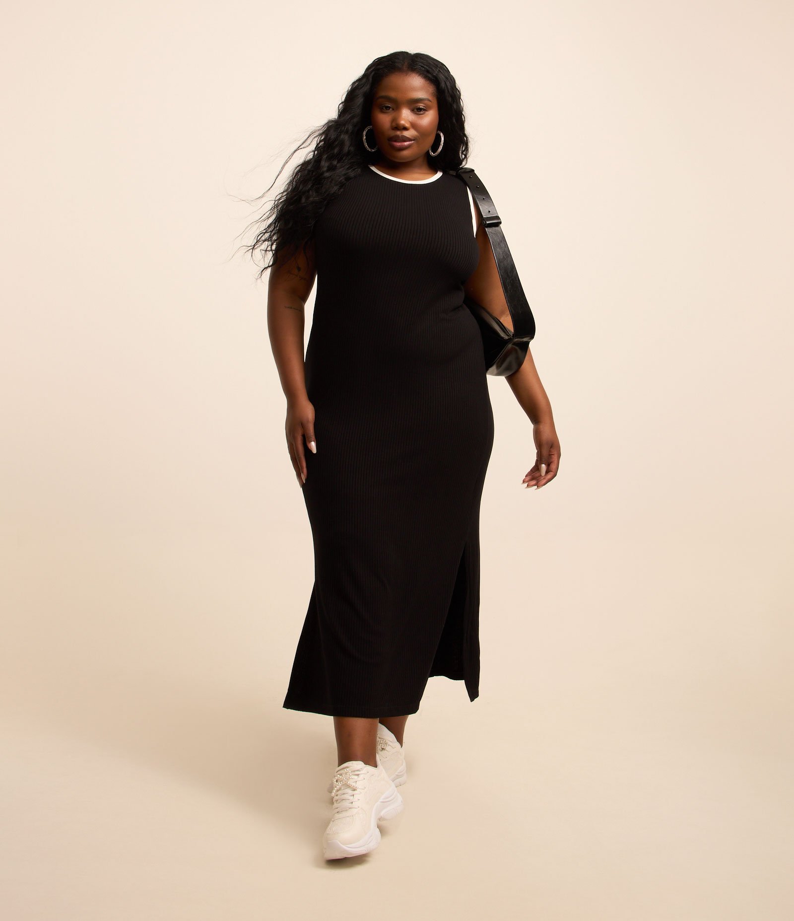 Vestido Midi Tubinho em Ribana Curve & Plus Size Preto 1