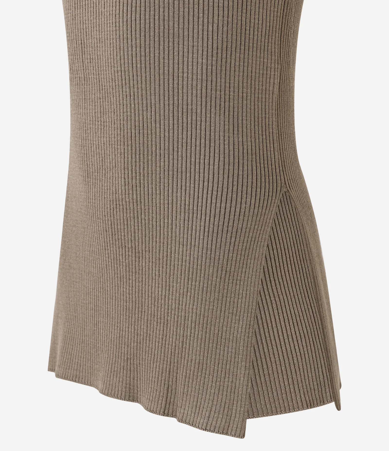 Blusa Alongada em Tricô Canelado com Gola Alta Marrom 2