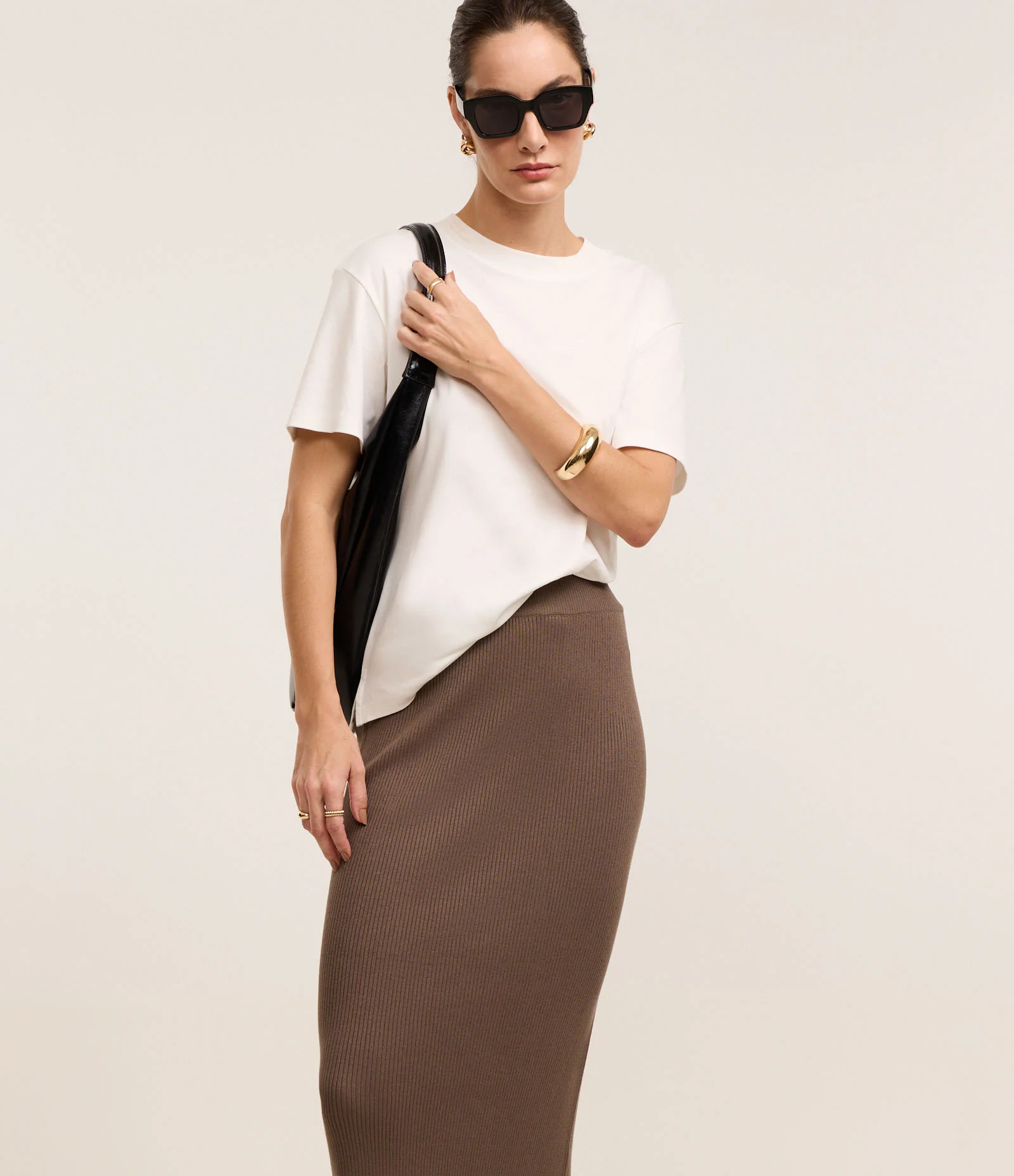 Saia Long Midi em Tricô com Textura Canelada Marrom 2