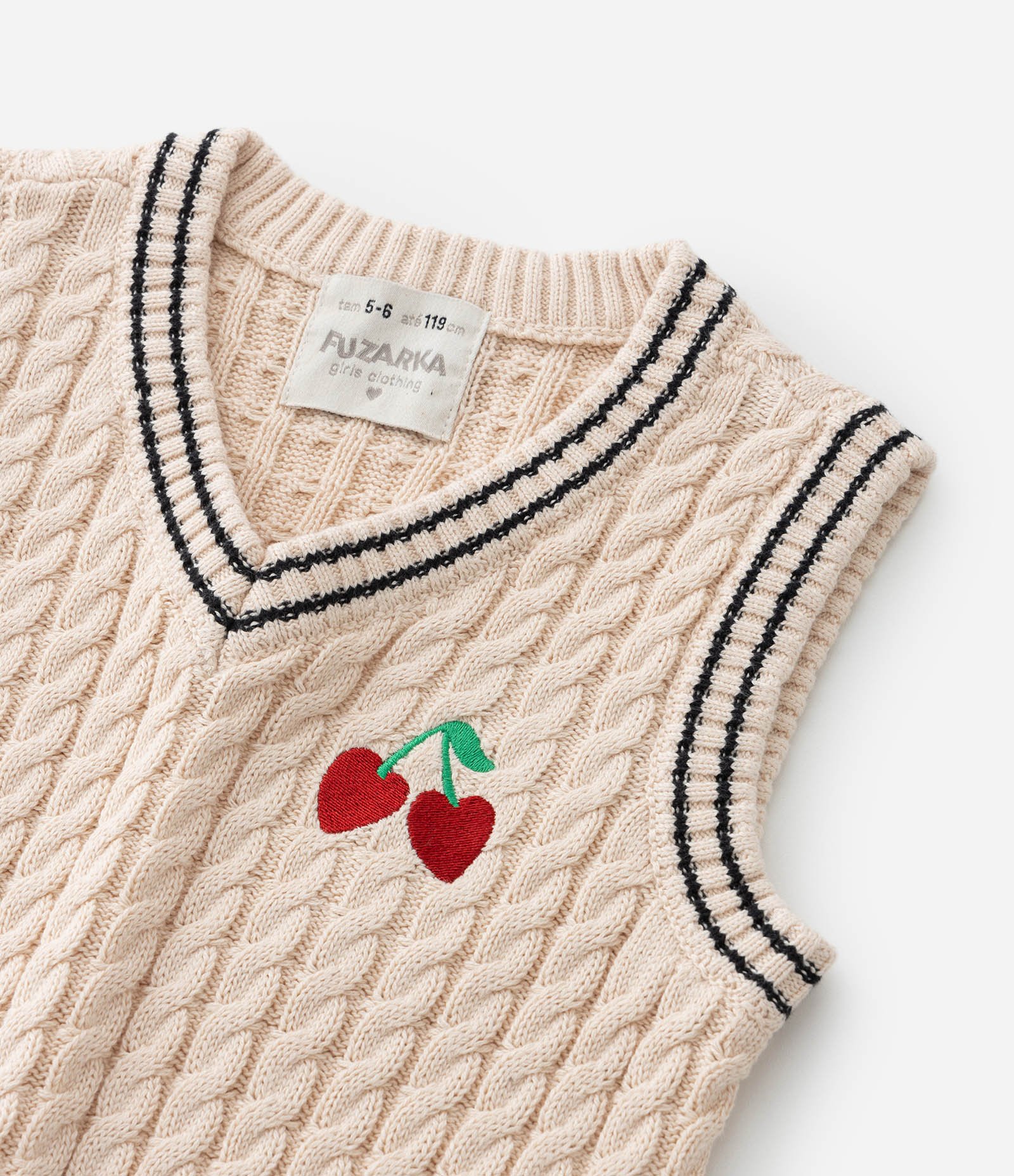 Colete Infantil em Tricô Trançado com Bordado de Cereja - Tam 5 a 14 anos Bege 5