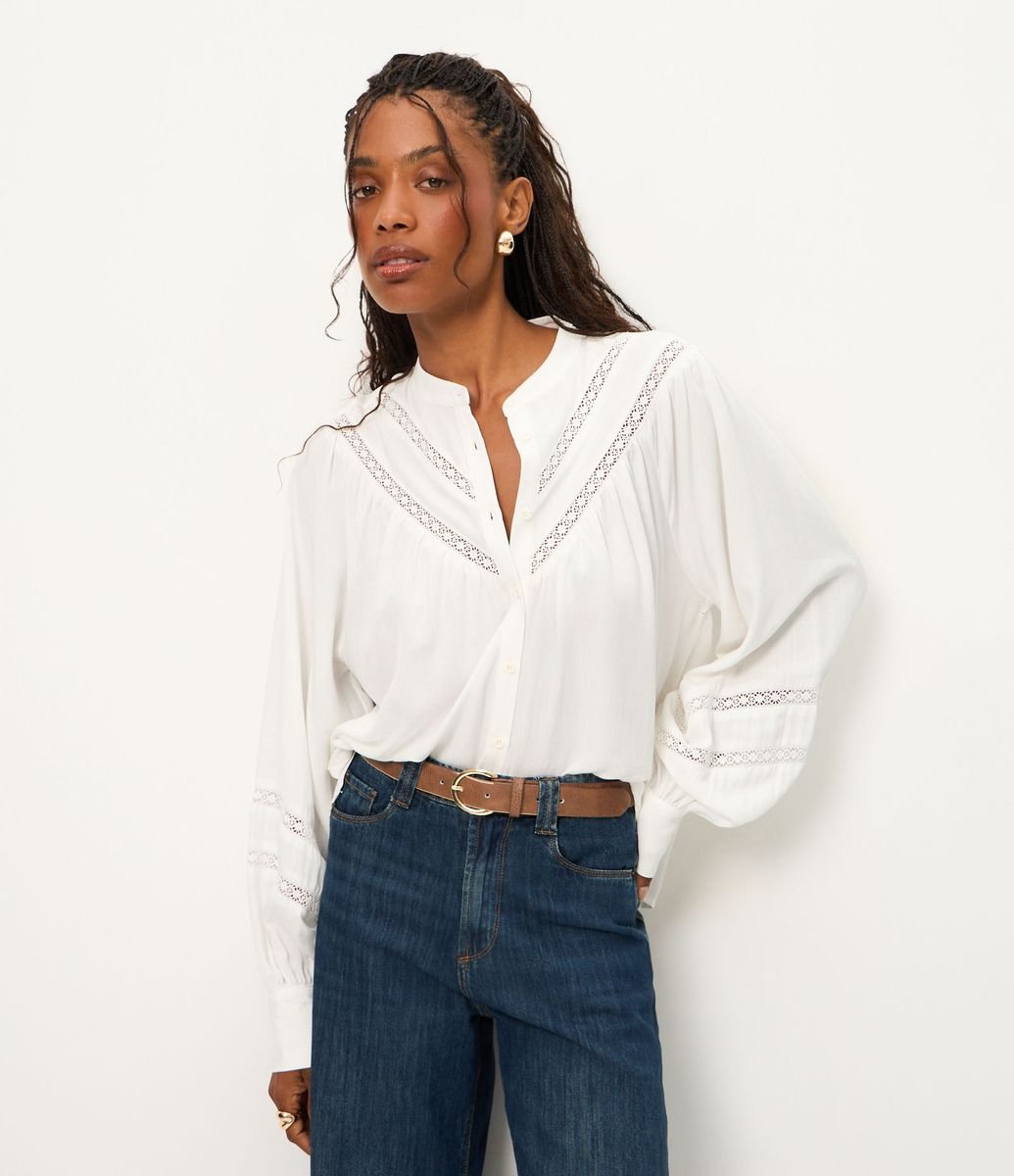 Camisa em Viscose com Detalhes de Entremeios Branco
