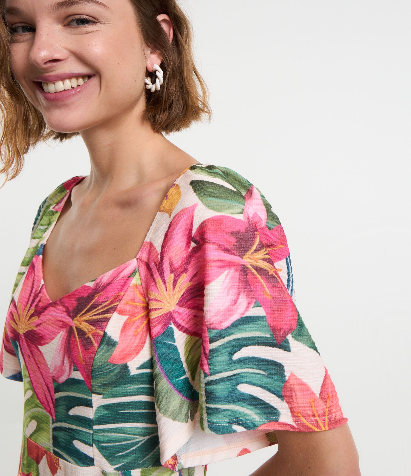 Vestido New Midi Texturizado com Estampa de Folhagens Branco 3