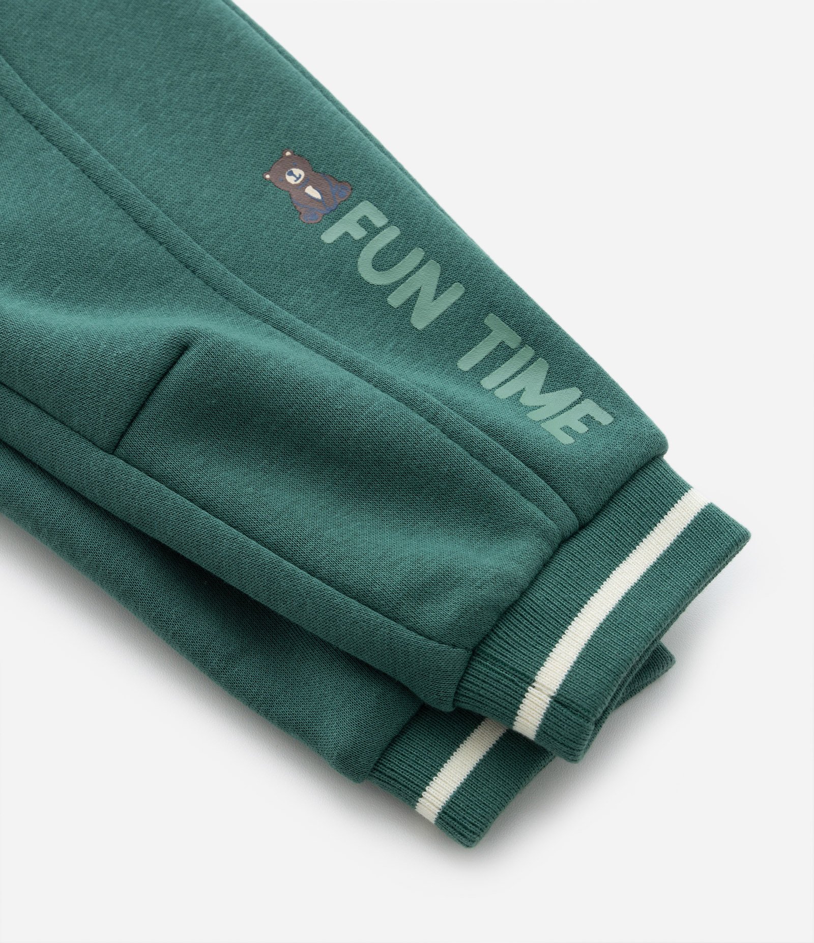 Calça Infantil com Recortes e Lettering Fun Time - Tam 0 a 18 meses Verde 4