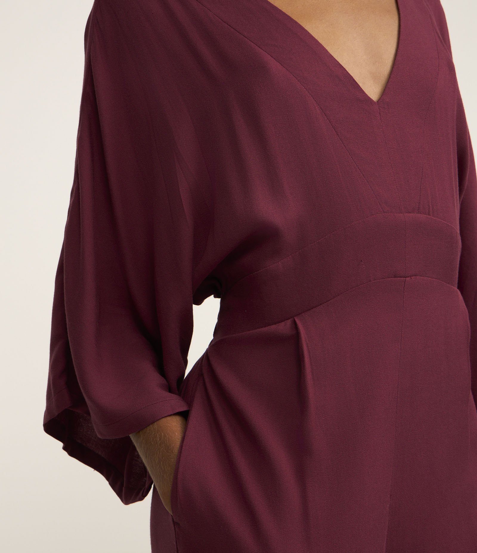 Macacão Cenoura em Viscose com Elástico na Cintura Vermelho 3