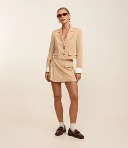 Short Saia Alfaiatado com Listras e Fivela