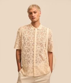 Camisa Boxy em Oxford com Textura Rendada