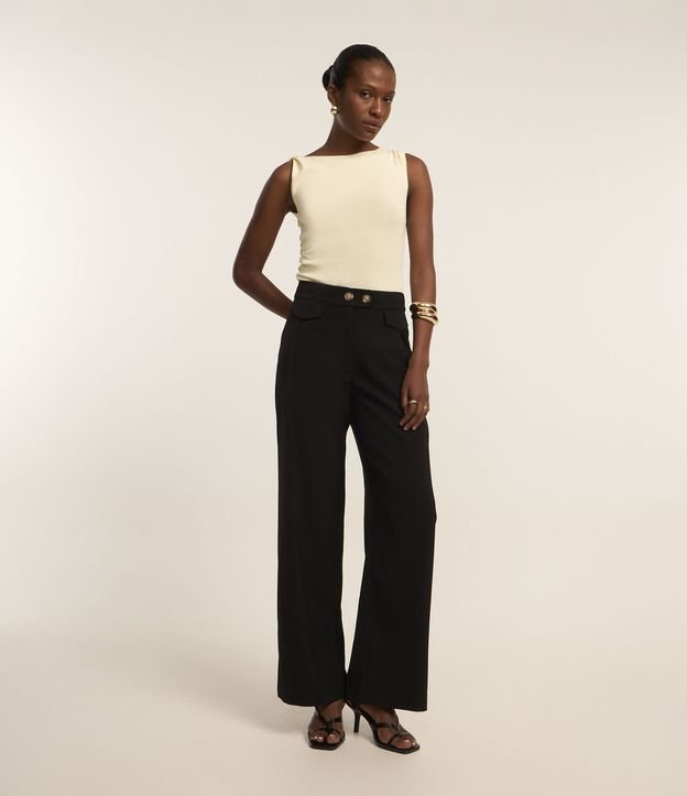 Cor: Preto | Tamanho: 40