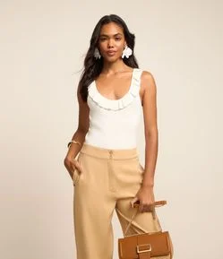 Body Sem Manga em Tricô Canelado com Babado