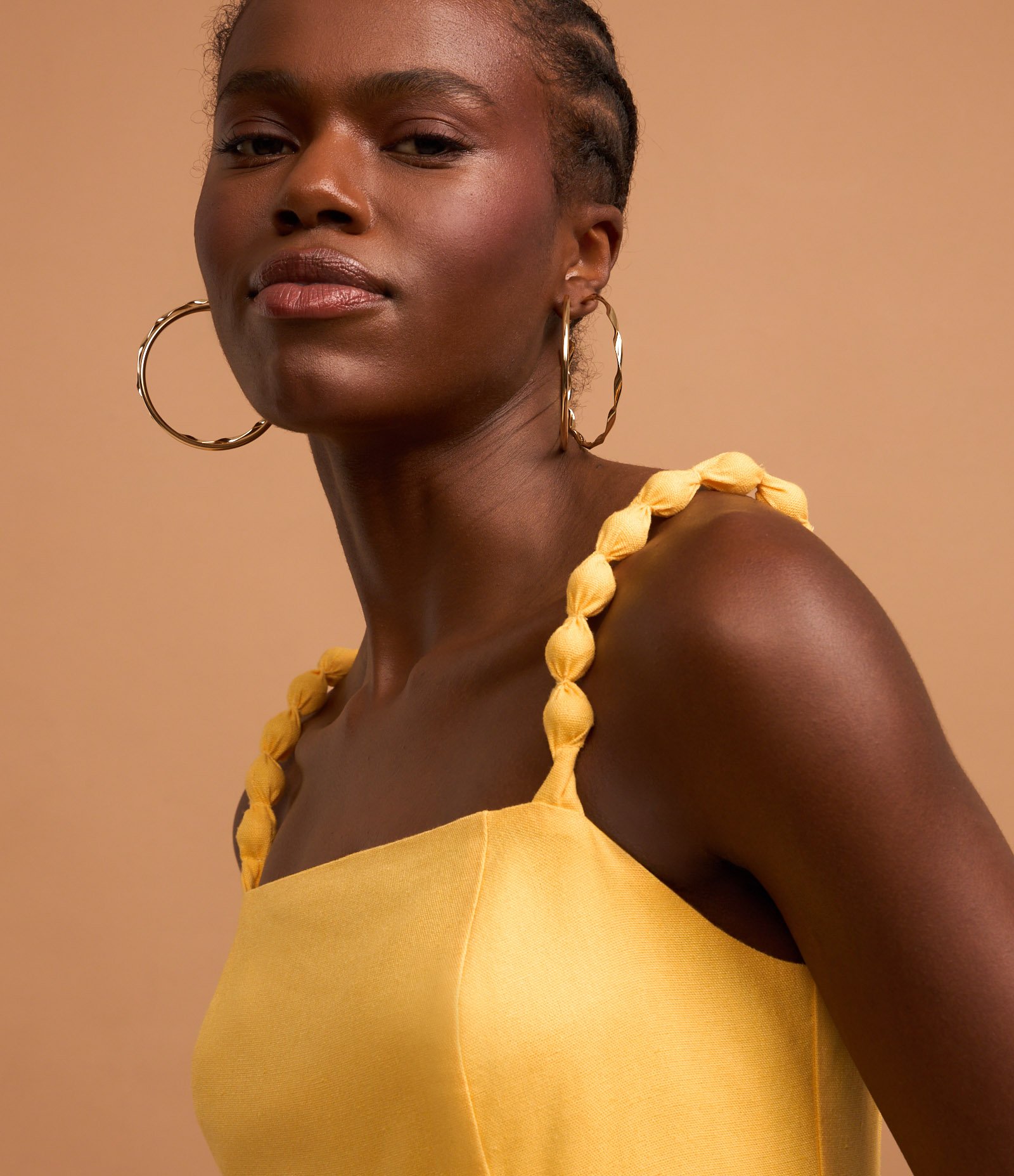 Vestido New Midi em Viscose e Linho com Zíper nas Costas Amarelo 6