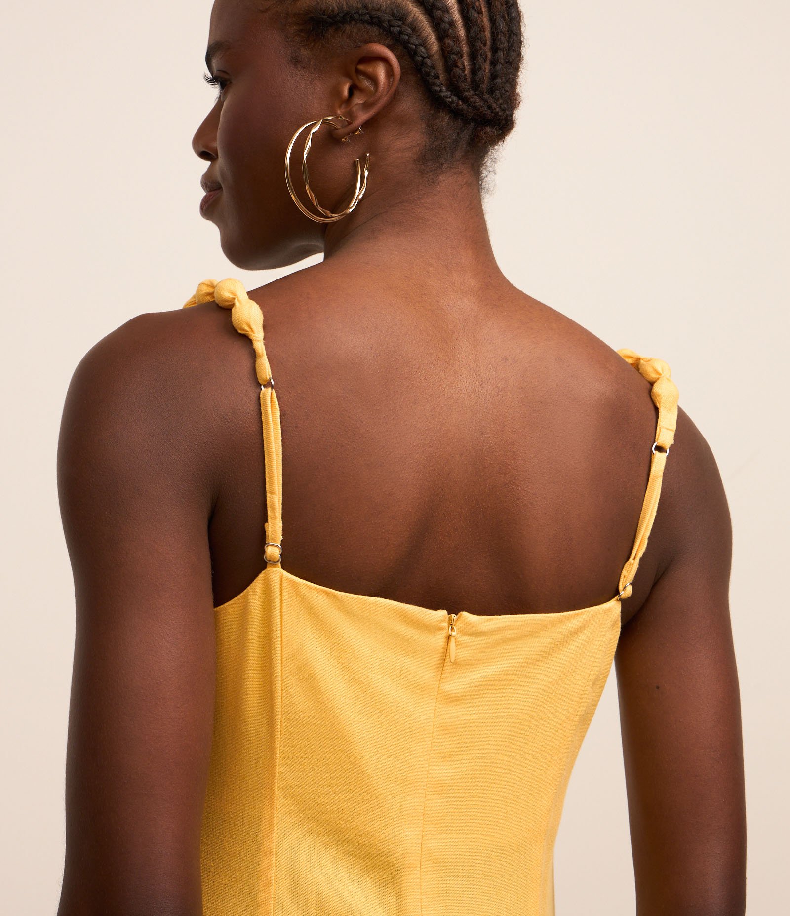 Vestido New Midi em Viscose e Linho com Zíper nas Costas Amarelo 4