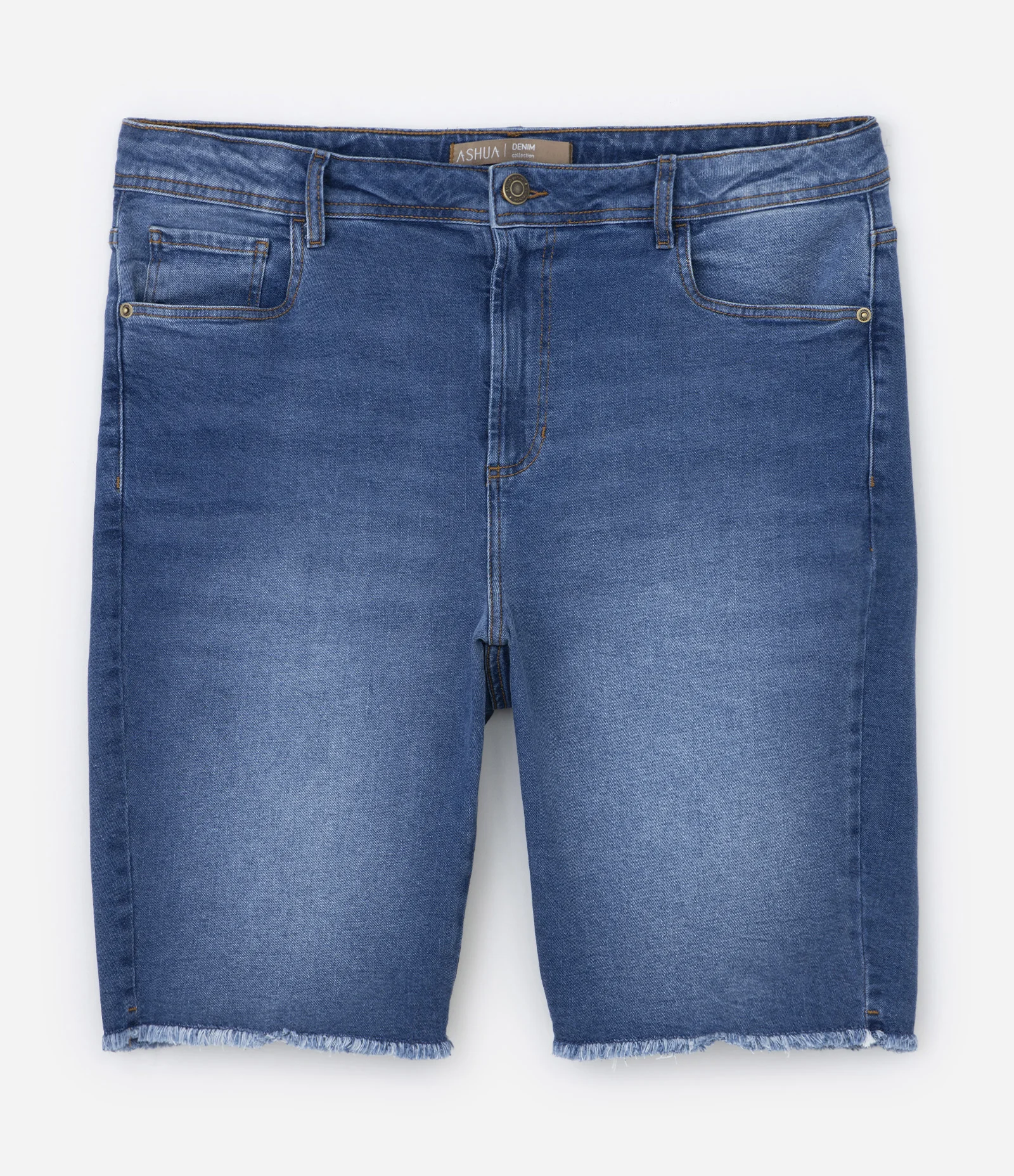 Bermuda Ciclista Jeans com Barra Desfiada Curve & Plus Size Azul 6