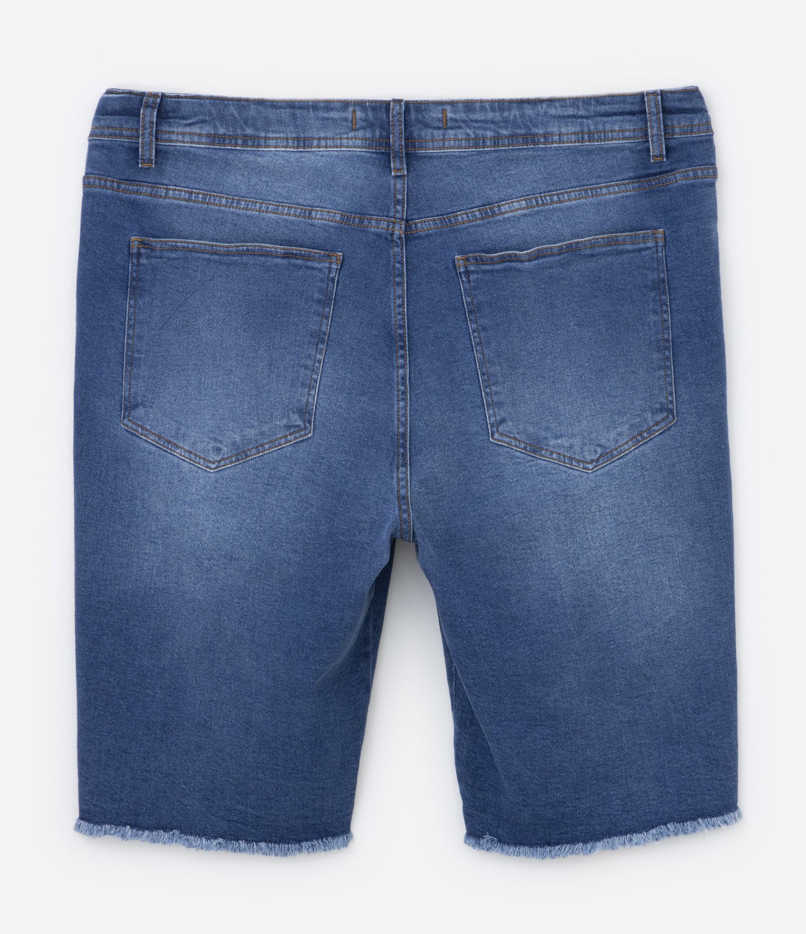 Bermuda Ciclista Jeans com Barra Desfiada Curve & Plus Size Azul 7