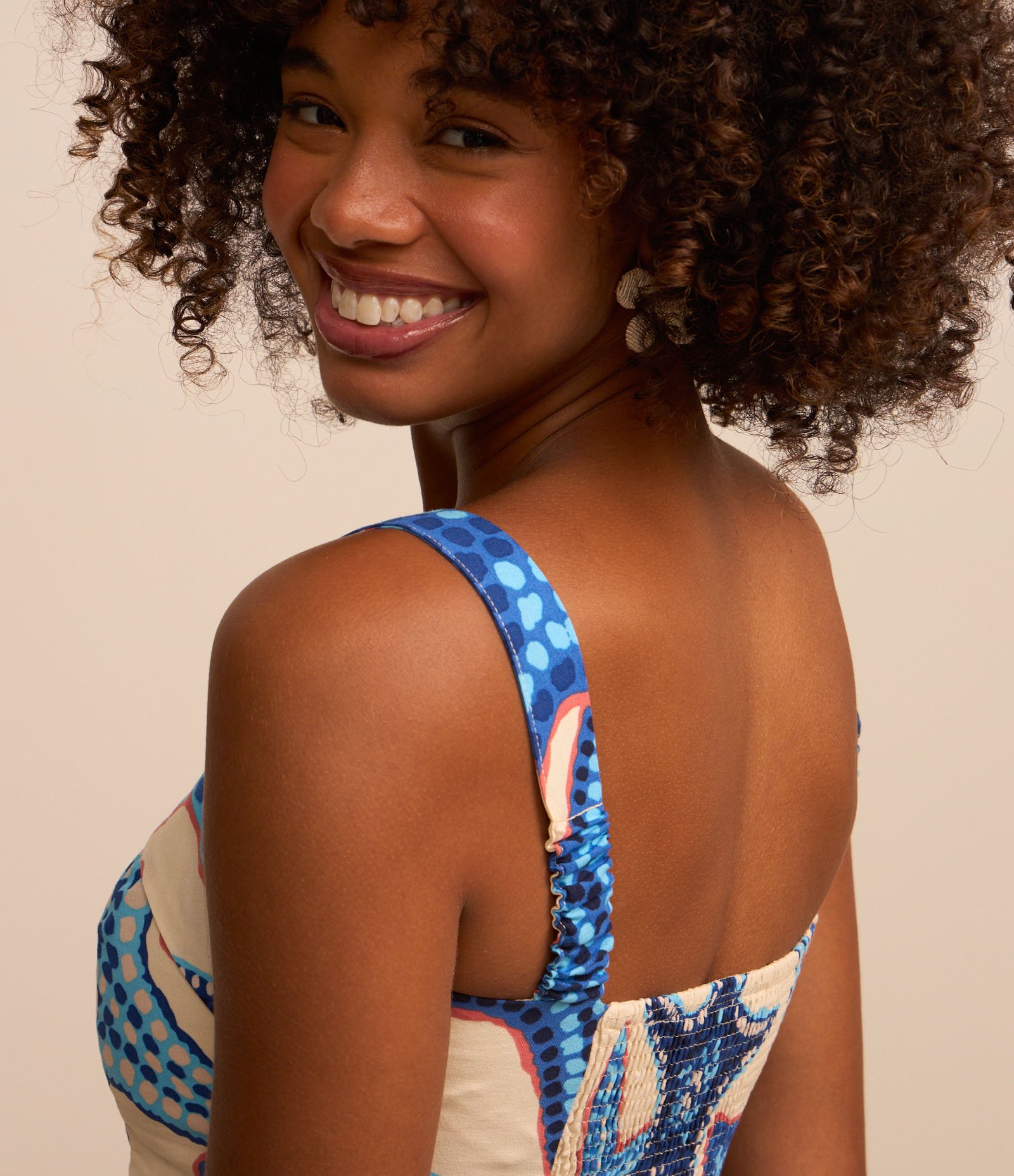 Blusa Cropped em Tricoline com Estampa Estrelas do Mar Azul 4