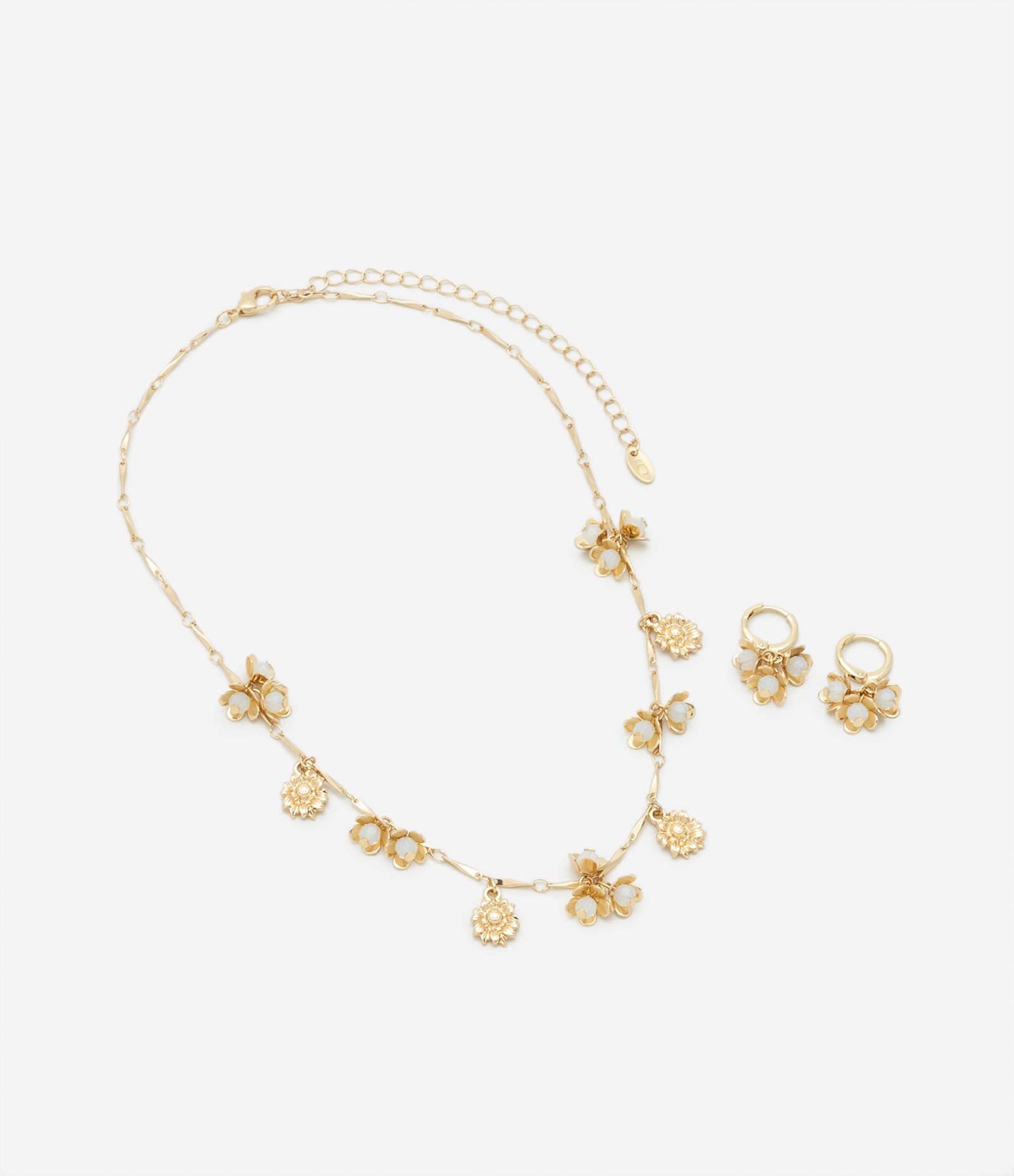 Conjunto Colar e Brinco com Pingentes de Flor Dourado 2