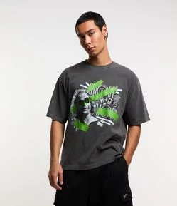 Camiseta Boxy em Algodão com Estampa Beetlejuice
