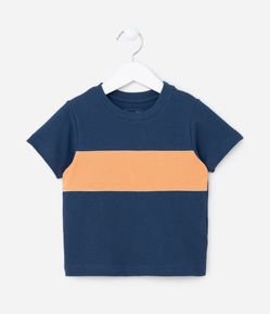 Camiseta Comfort Infantil Texturizada com Bloco de Cor - Tam 1 a 6 anos