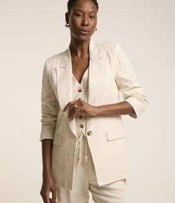 Blazer em Viscolinho com Lapelas e Botão Único