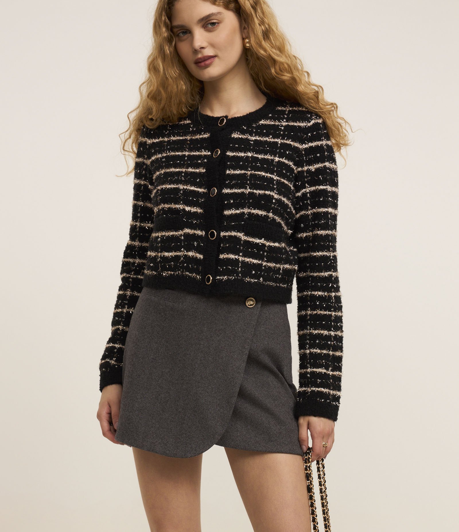 Saia Curta em Polivelour Transpassada Cinza 3