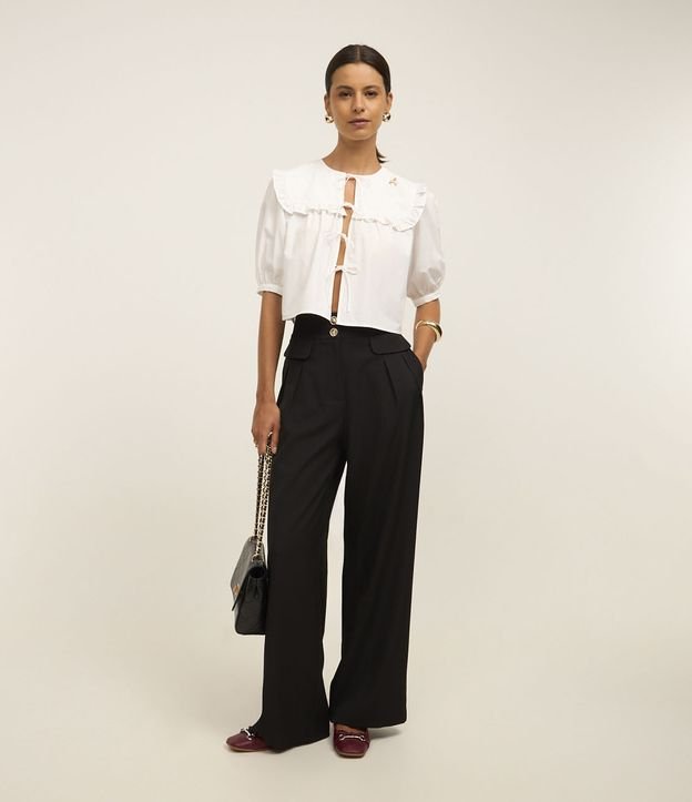 Calça Wide Leg Alfaiatada com Lapelas e Pregas