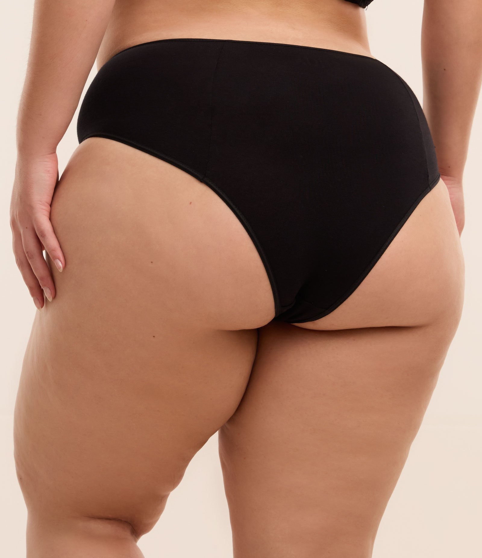 Calcinha Alta Conforto em Cotton Curve & Plus Size Preto 2