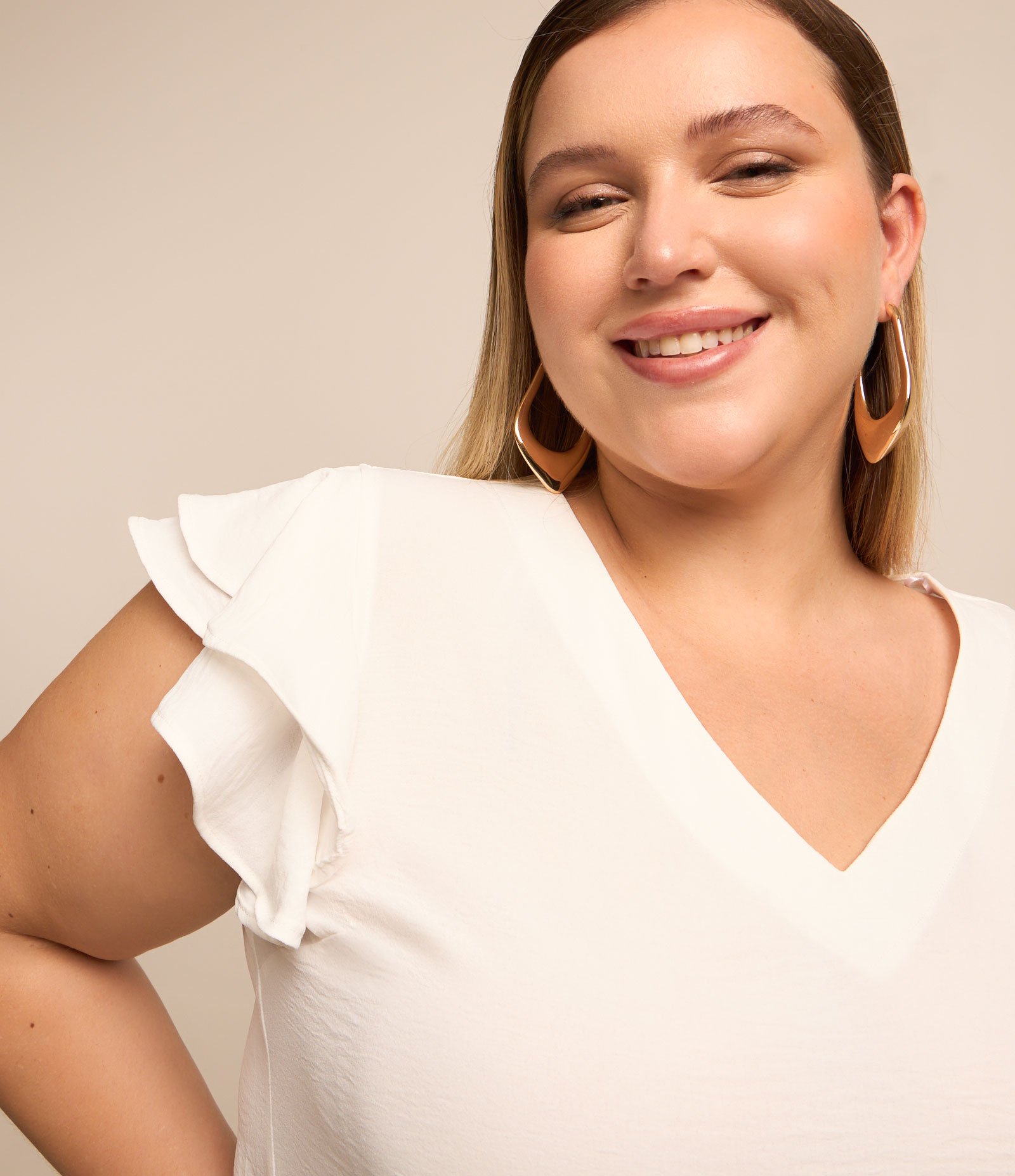 Blusa em Crepe com Babado Airflow Curve & Plus Size Branco 3