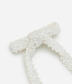 Presilha de Cabelo em Formato de Laço com Pérolas - Tam U